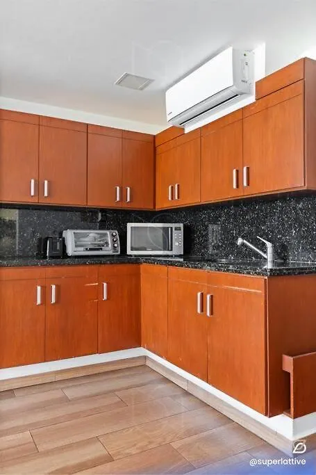 Apartment Deluxe Beachfront 4B Villa Cancun